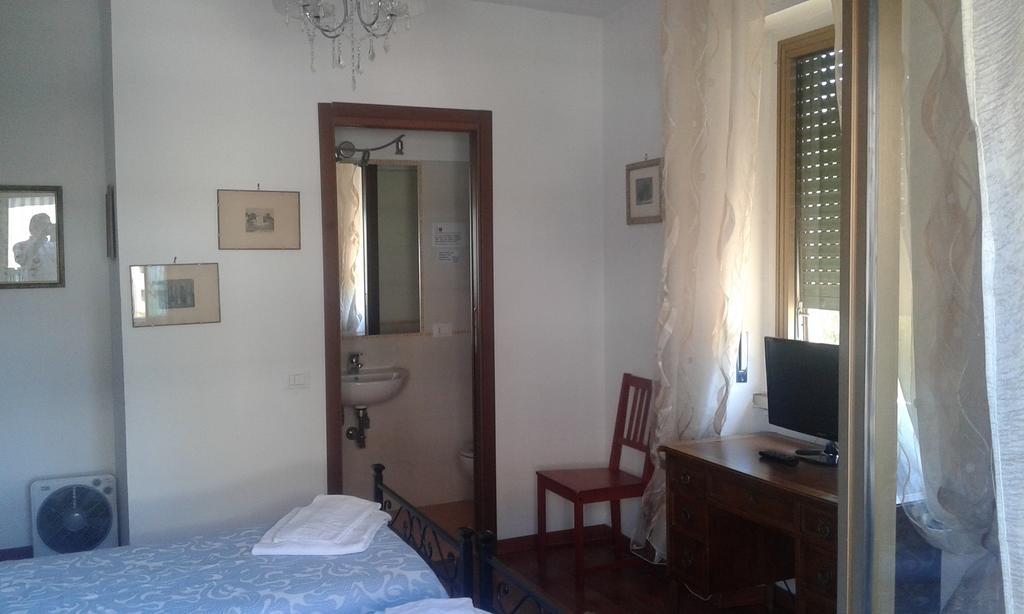 Bed and Breakfast Casa Garbata Рим Экстерьер фото
