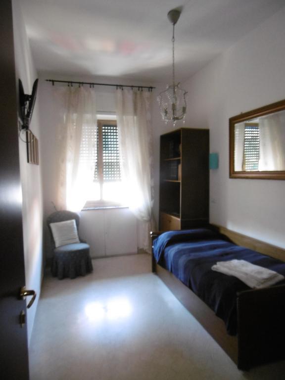Bed and Breakfast Casa Garbata Рим Экстерьер фото